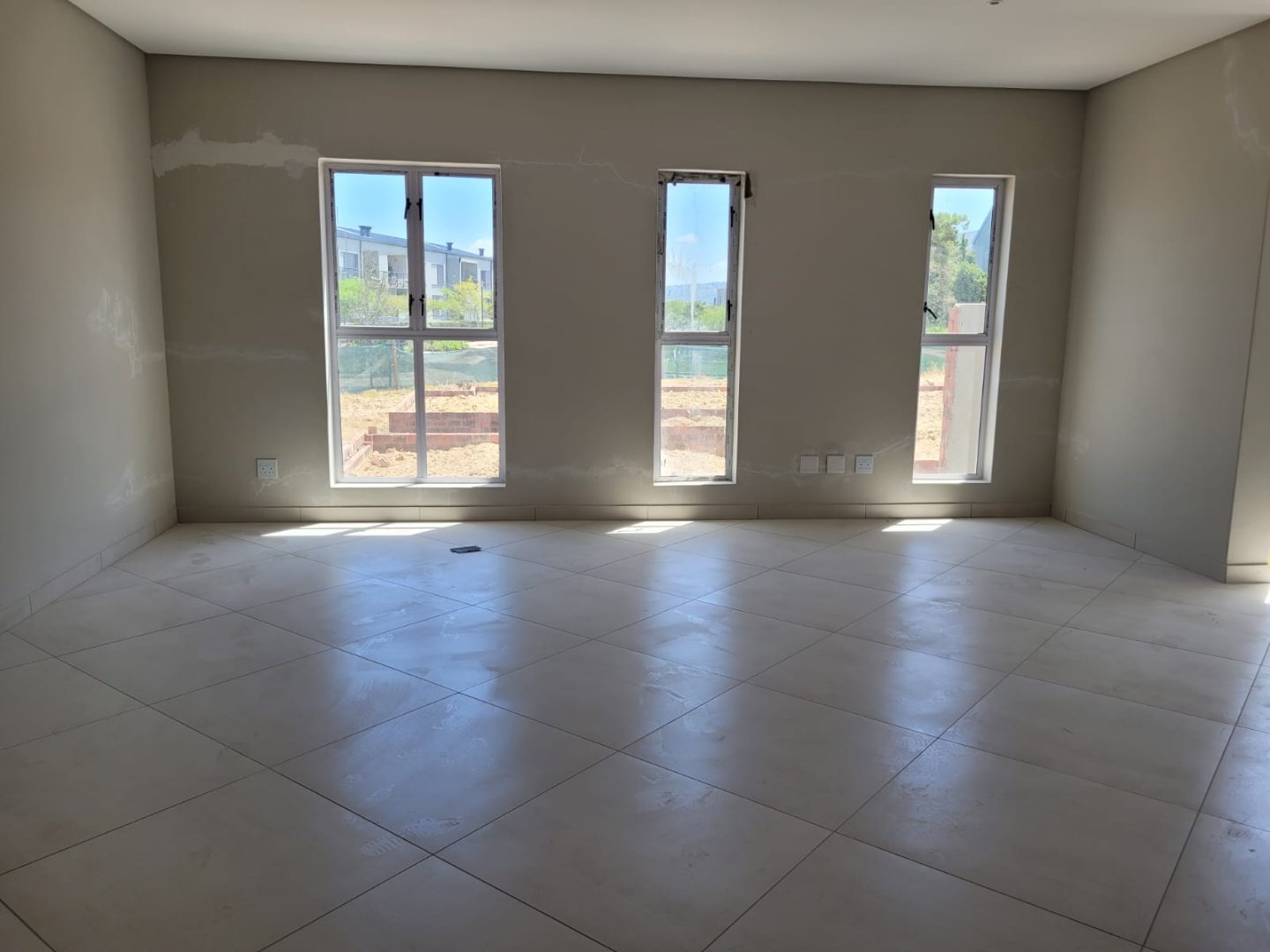  Bedroom Property for Sale in Somerset Lakes Western Cape